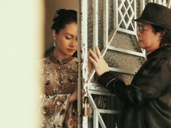 "Đại mỹ nhân Vbiz" tái xuất sau 1 thập kỷ 'ở ẩn', nhan sắc sau bao nhiêu năm không một chút thay đổi