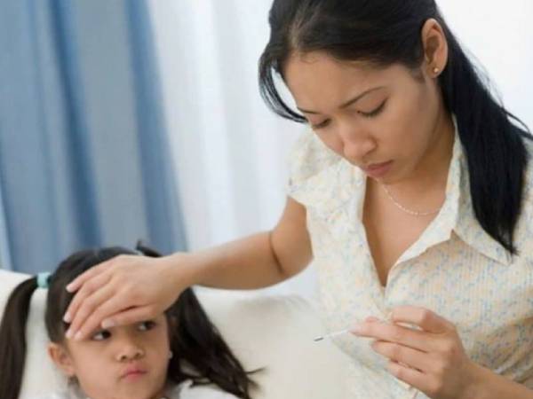 Từ 1/7, người lao động được nghỉ tối đa bao nhiêu ngày để chăm sóc con ốm đau?