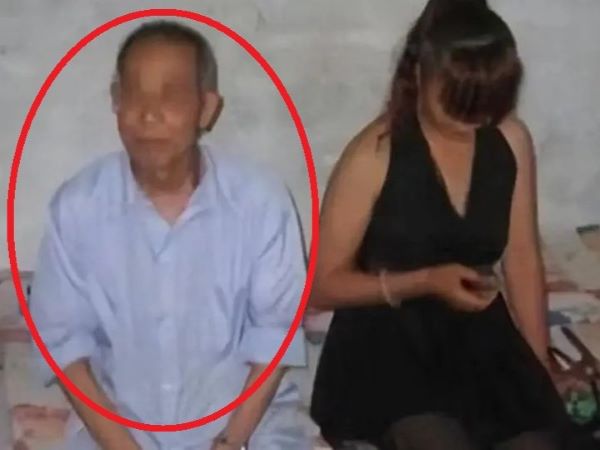 Triệt phá đường dây mại dâm, cụ ông 80 tuổi liên tiếp bị bắt tại hiện trường