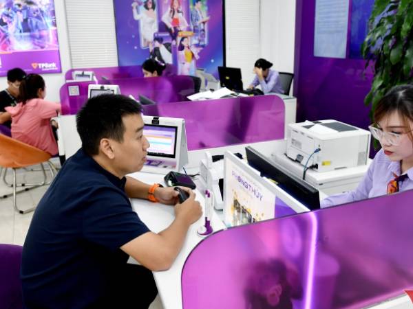 Trường hợp nào tài khoản ngân hàng bị phong toả?
