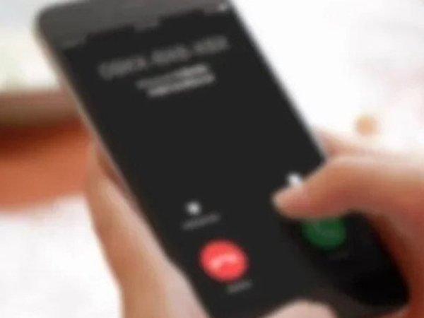 Nữ tài xế không nhận 17 cuộc gọi từ số lạ, hôm sau cảnh sát thông báo cô bị tố quỵt tiền: Cái kết bất ngờ