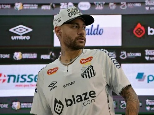 Siêu sao Neymar trở lại đội tuyển Brazil