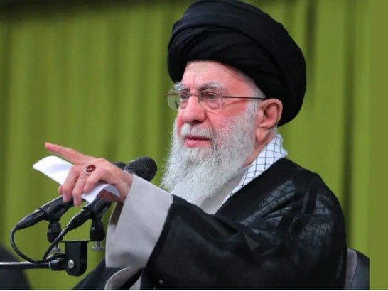 Đại giáo chủ Iran tuyên bố đanh thép sau khi Tổng thống Trump gửi thư
