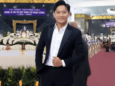 Lễ truy điệu nghệ sĩ Quý Bình: Lâm Khánh Chi - Phương Thanh đến tiễn biệt, di ảnh đặt kín lối đi