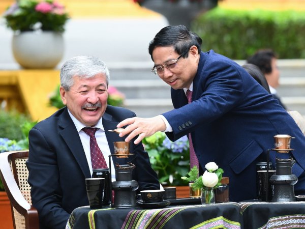 Mặt hàng được Thủ tướng mời lãnh đạo Kyrgyzstan thưởng thức vừa lần đầu tiên mang về 1 tỷ USD trong 1 tháng