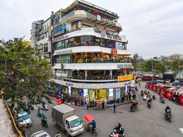 Giá thuê mặt bằng tuyến đường nào đắt đỏ nhất khu vực hồ Gươm?