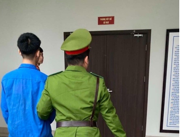 Đang xét xử phúc thẩm vụ nam sinh lớp 8 bị đánh chết não ở Hà Nội
