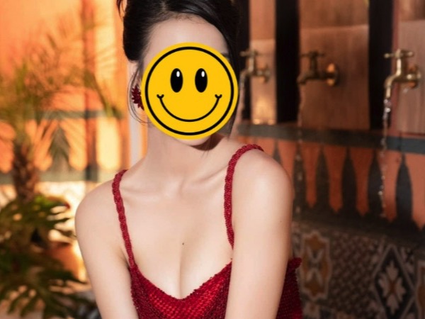 1 người đẹp nối gót Hoa hậu Đỗ Hà thông báo rời khỏi công ty Sen Vàng