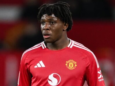 Học trò HLV Amorim hành động đẹp 'hiếm có khó tìm' ngày Man Utd chiến thắng bùng nổ