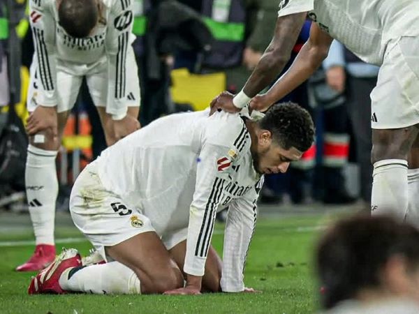 Mbappe và Bellingham đổ gục vì kiệt sức, Ancelotti tuyên bố gắt