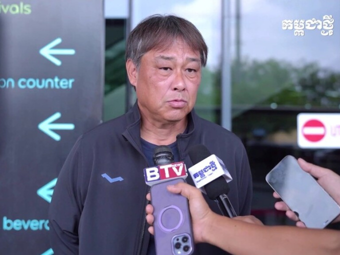 HLV Campuchia: 'Thắng tuyển Việt Nam, coi như chúng tôi là nhà vô địch Đông Nam Á'