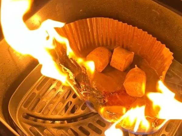 Cảnh báo khẩn cấp cho bất cứ ai có nồi chiên không dầu: 2 điều bắt buộc phải làm