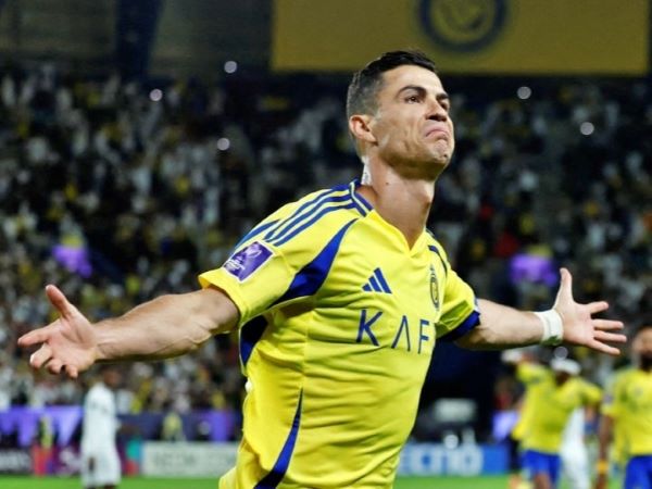 Truyền thông Indonesia 'phát cuồng' vì tuyển thủ sắp đối đầu với Ronaldo