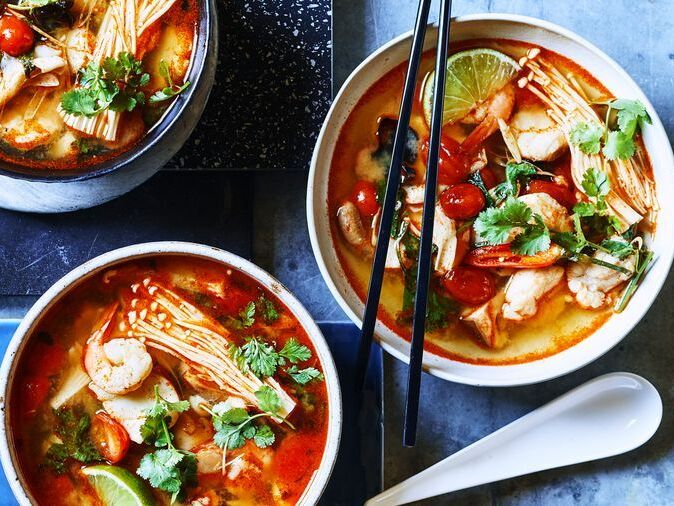 Chồng bị chém chảy máu đầu vì chê món ăn vợ nấu