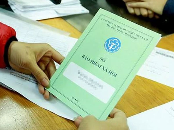 Từ 1/7/2025, những ai bị tạm dừng, ngừng hưởng lương hưu?