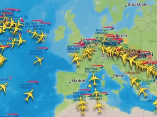 Phi công 'không biết hạ cánh ở đâu' sau vụ cháy gần sân bay Heathrow