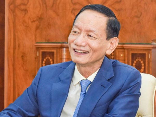 Ông Vũ Văn Tiền bất ngờ đảo ngược quyết định quan trọng tại ABBank