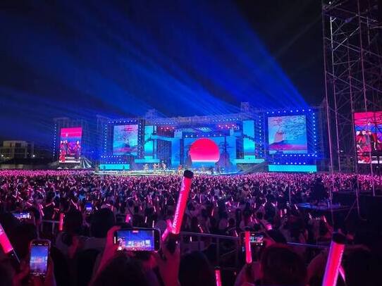 Phóng to menu 80 triệu của phòng X-Vip tại concert Anh Trai Vượt Ngàn Chông Gai Day 3, món khai vị gây bất ngờ