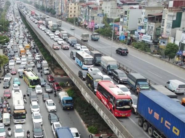 Hà Nội: Vì sao cấm toàn bộ xe đi đường trên cao vành đai 3 ban đêm?