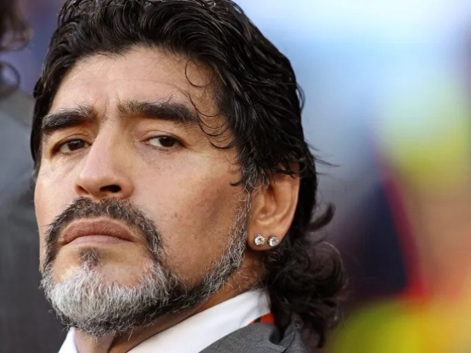 Vệ sĩ cũ của Maradona bị bắt, lộ chuyện khai man