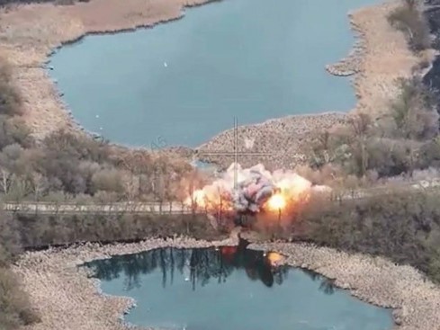 Ukraine ném bom lãnh thổ Nga, tấn công dữ dội vùng Belgorod