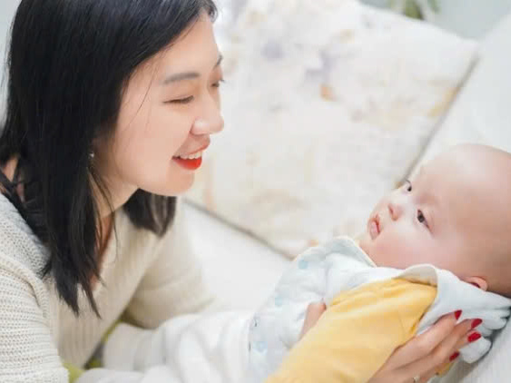 Không phải mê tín, con đến để 'báo ân' hay 'báo đời' cha mẹ chỉ cần nhìn vào những dấu hiệu này