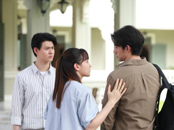 Lương hưu của mẹ chồng 20 triệu/tháng, ngày bà mất trí nhớ, trong nhà không có đồng nào, khi một cậu thanh niên xuất hiện thì bí mật sáng tỏ