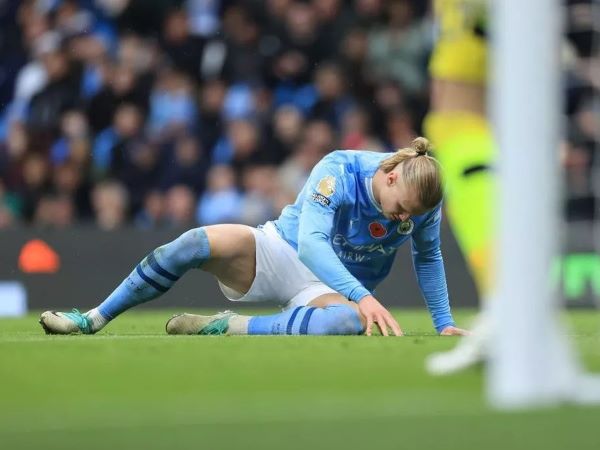 Pep Guardiola tối mặt, Man City mất Haaland gần hết cả mùa giải