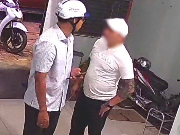 Triệu tập người đàn ông 'thích thì đánh' nữ bác sĩ