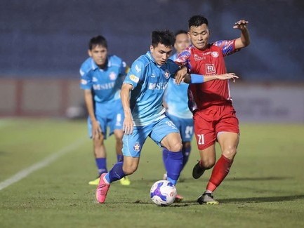 V-League vào giai đoạn quyết định cùng 'bão' chấn thương