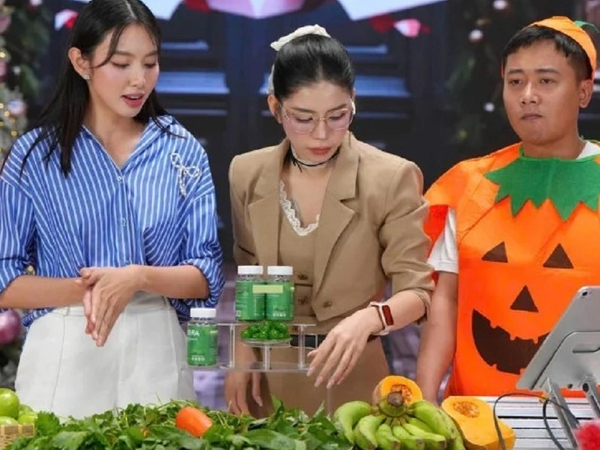 Quang Linh Vlogs, Hằng Du Mục kiếm được bao nhiêu từ kẹo rau củ Kera?