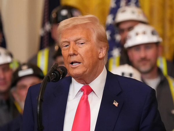 Ông Trump nói Mỹ thu 2 tỷ USD/ngày nhờ thuế, sẵn sàng đàm phán với từng nước