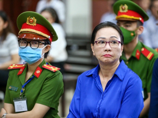 Xét xử phúc thẩm giai đoạn 2 vụ án Trương Mỹ Lan: Tạm dừng phiên tòa