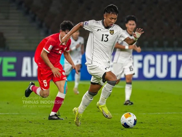 Ghi 2 bàn nghẹt thở phút bù giờ, Indonesia tiến vào World Cup với thành tích ngỡ ngàng
