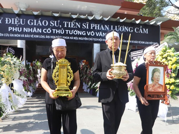 Tiễn biệt giáo sư Phan Lương Cầm - phu nhân cố Thủ tướng Võ Văn Kiệt