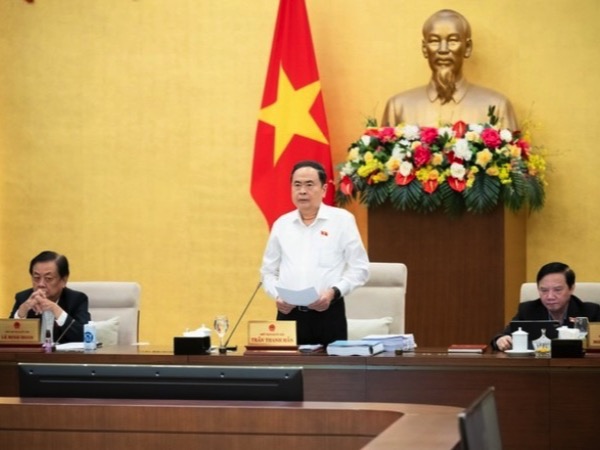 Tuần tới, Ủy ban Thường vụ Quốc hội quyết định việc sắp xếp cấp xã, sửa đổi Hiến pháp