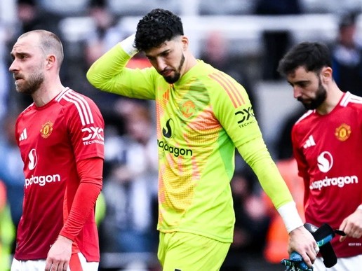 Man United thua tan tác Newcastle, chạm đáy thảm họa