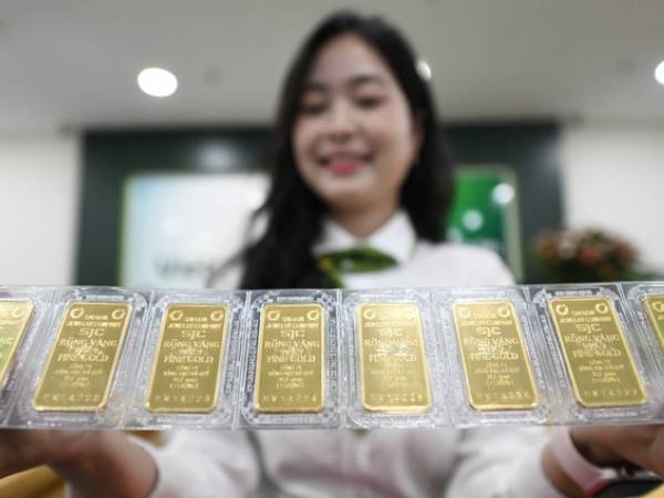 Giá vàng SJC phá kỷ lục, 107 triệu đồng/lượng