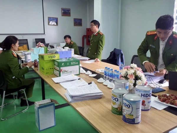 Vụ sữa giả: Bộ Công Thương hay Bộ Y tế chịu trách nhiệm?