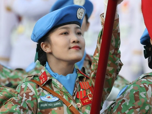 Dáng vẻ xinh đẹp, tự tin của các nữ binh trong ngày hợp luyện cuối cùng ở Biên Hòa