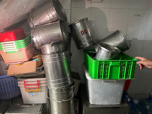 Hà Nội: Kiểm tra đột xuất, phát hiện cơ sở cung cấp suất ăn trường học không bảo đảm vệ sinh