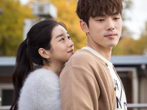 'Điên nữ' Seo Ye Ji hứng bão gạch đá vì nhắc đến tình cũ với thái độ cực kỳ cay cú