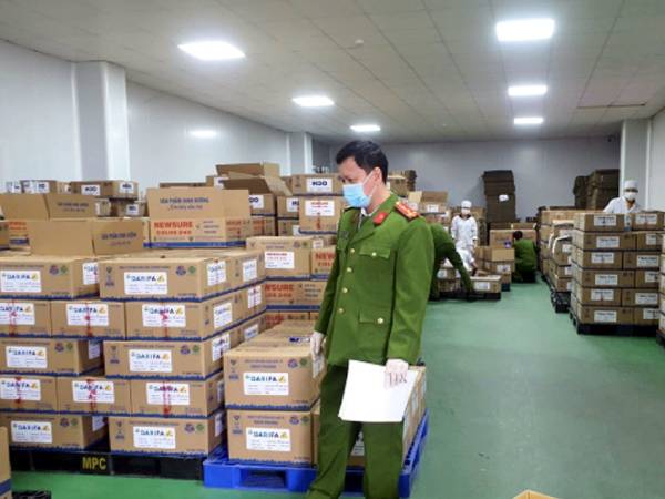 Vụ sữa bột giả thu lợi 500 tỷ: 3 rủi ro pháp lý phổ biến doanh nghiệp bỏ qua