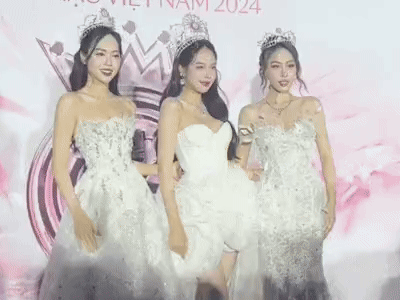 Khoảnh khắc Thanh Thuỷ lép vế trước 2 Á hậu Vbiz, visual đỉnh chóp mà bị 'dìm' thế này