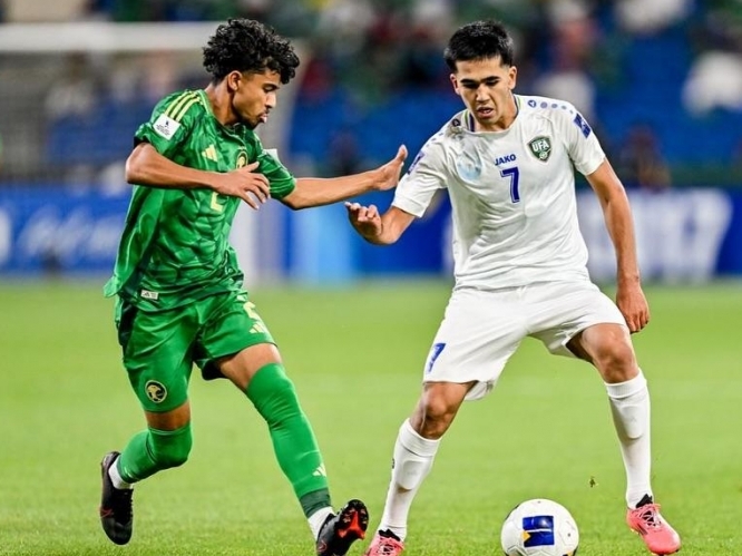 Mất 2 người vẫn thắng 2-0, U17 Uzbekistan vô địch châu Á