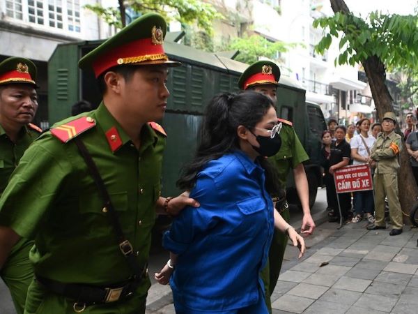 Nỗi đau còn lại sau vụ nữ sinh Hà Nội nhập đoàn 'quái xế' đâm 1 người tử vong
