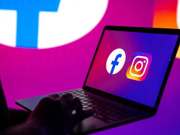 Nội chiến bùng nổ: Facebook – Instagram 'đấu đá' sau cánh gà