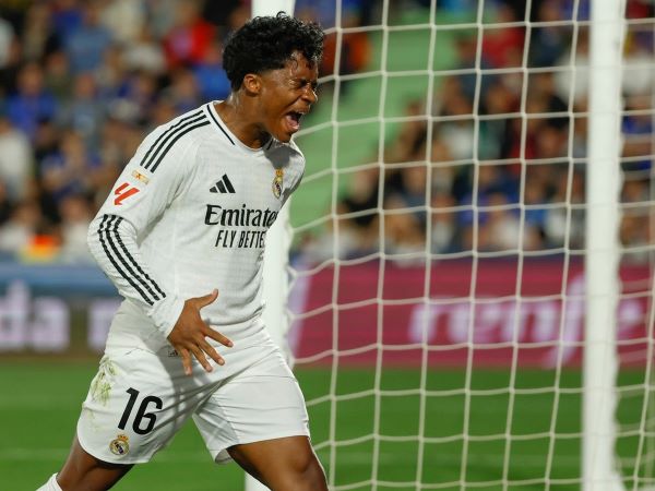 Real Madrid thắng nhọc, Ancelotti phê bình một cái tên