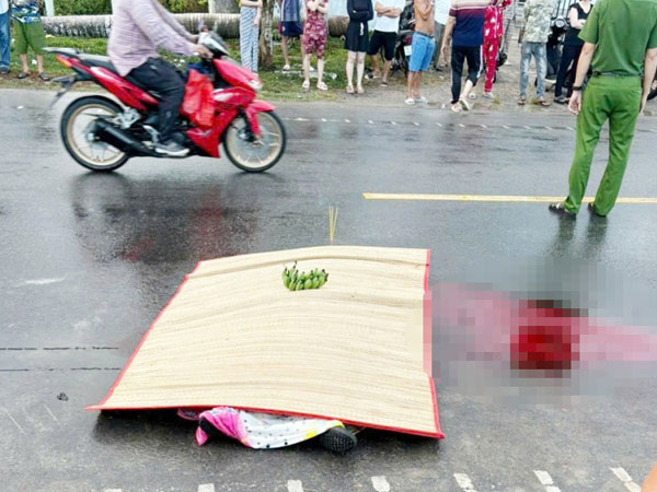 Vướng vào dây điện ngang đường, người đàn ông chạy xe máy tử vong