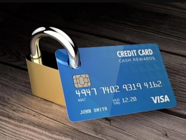 Thẻ ATM không dùng bao lâu thì bị khóa, tiền còn trong tài khoản sẽ được xử lý thế nào?